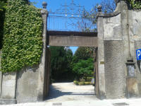 Entrance gate from the street
